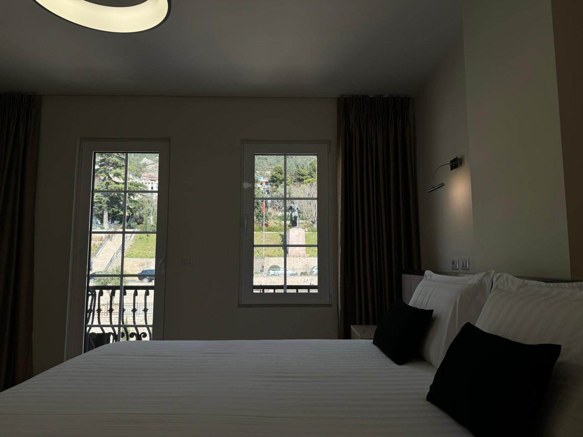 Hotel Mervin 4*